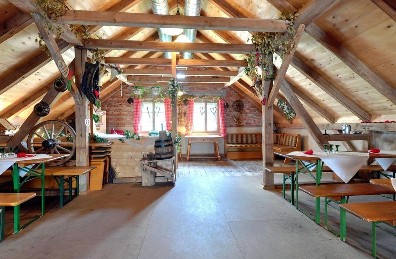Pension Dorfstrasse 6 Stetten  ภายนอก รูปภาพ